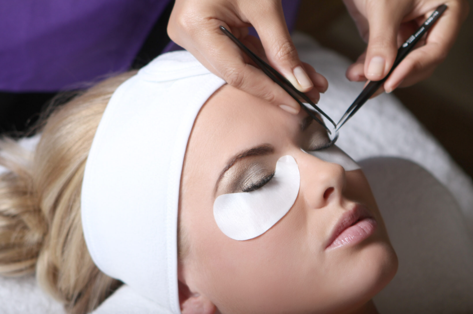The Ultimate Guide to Lash Extension Aftercare