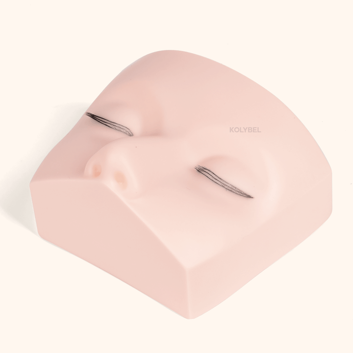 Practice mannequin head-kolybel