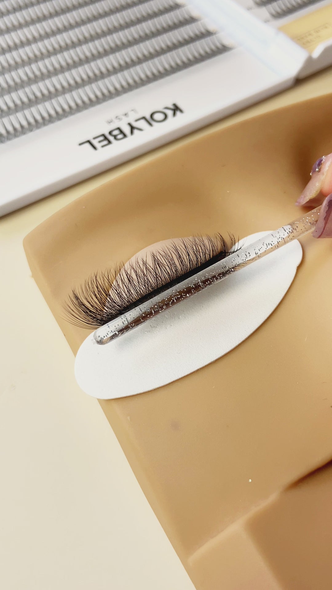 16D Narrow Promade Pointy Base Volume Lash Fans (1000 Fans)